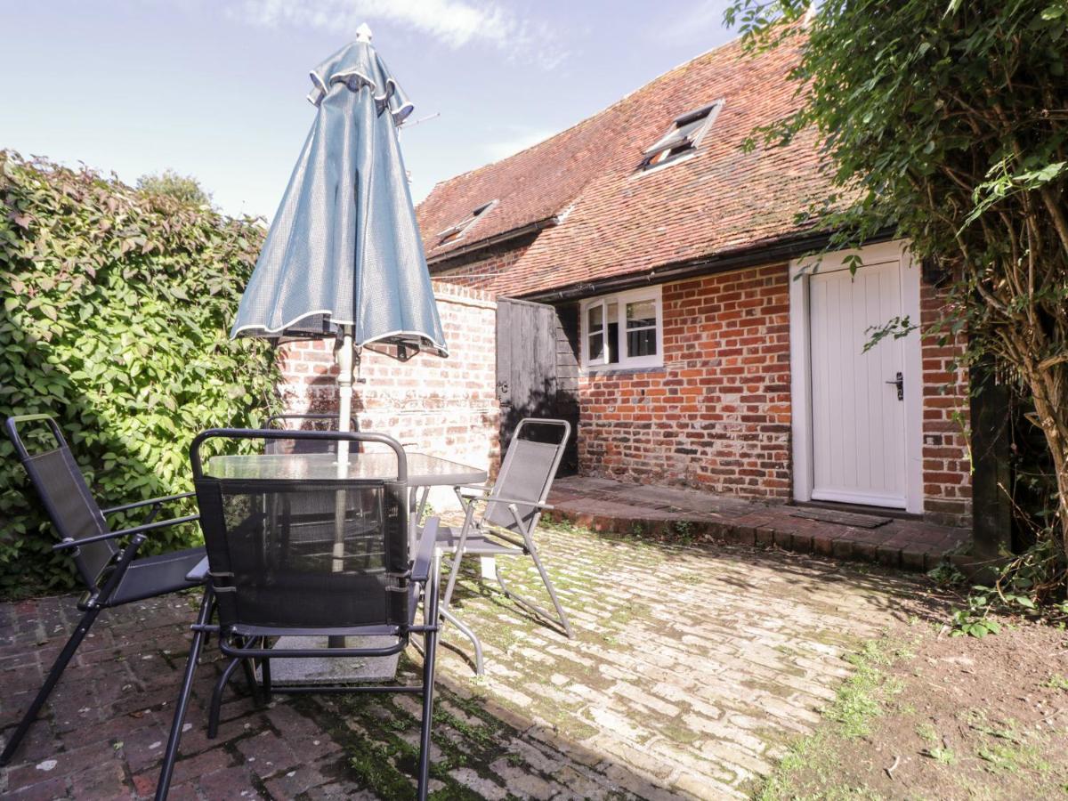 Brew Cottage Chislet Extérieur photo